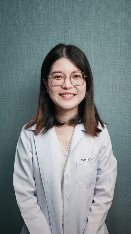 นักทัศนมาตร ทศม. สุชาดา