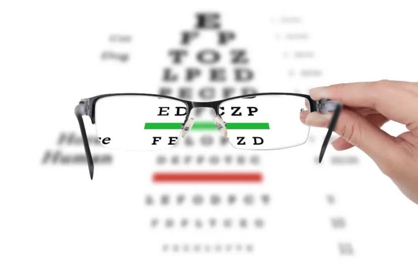 ตัดแว่นสายตา